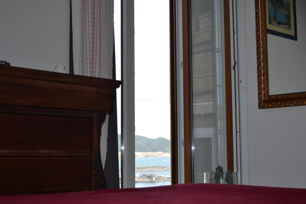 B&B Charming House Salerno Exterior foto