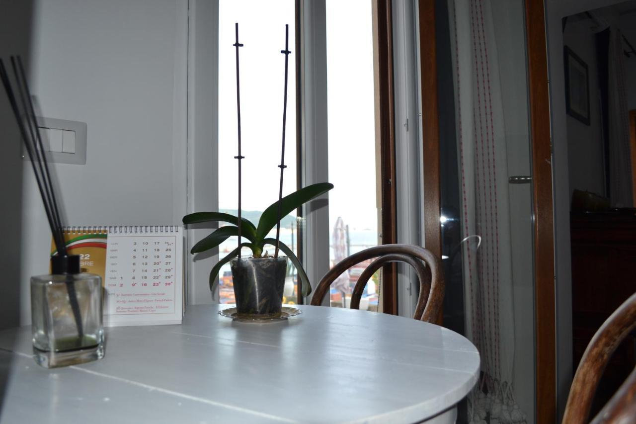 B&B Charming House Salerno Exterior foto